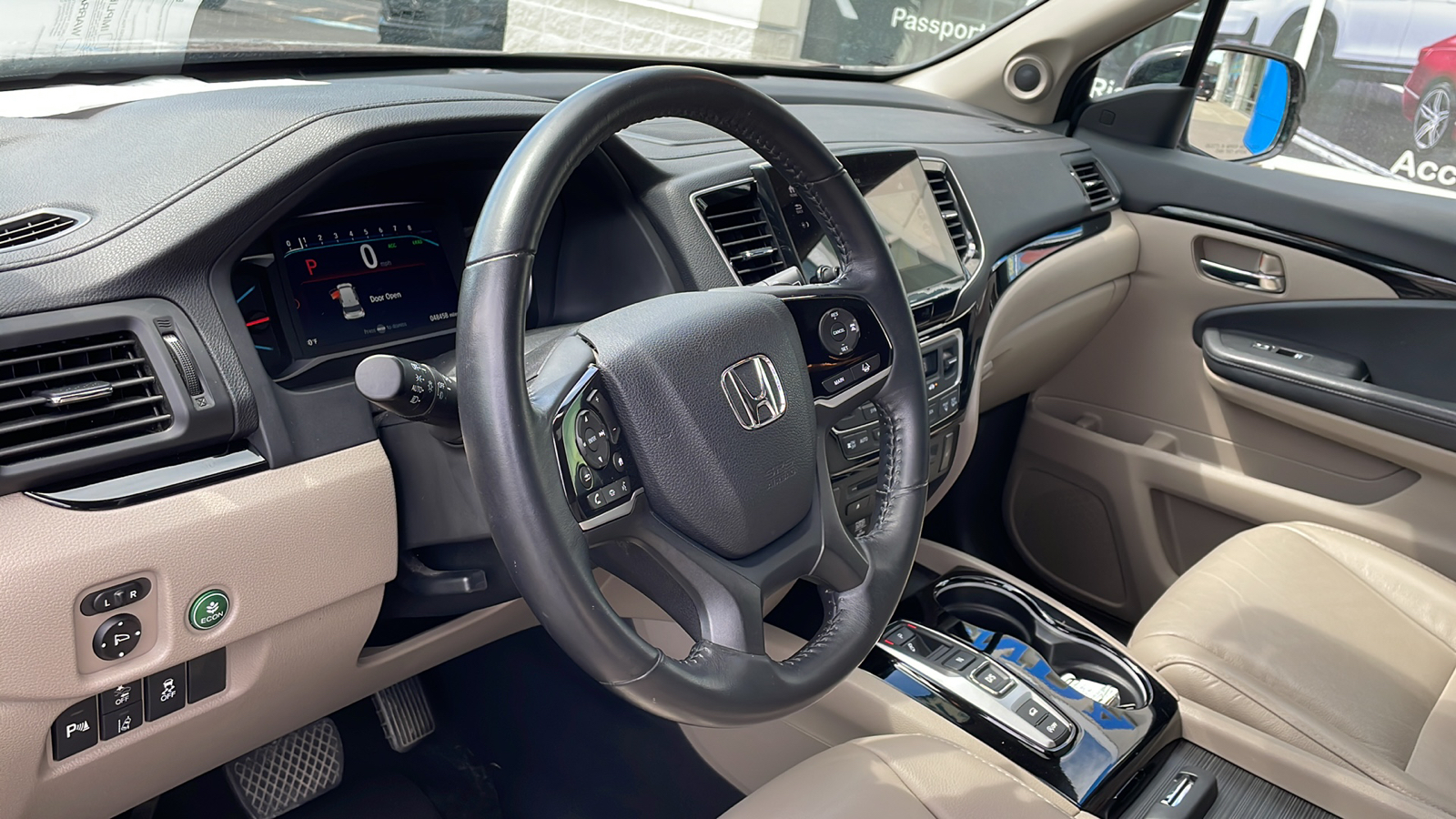 2019 Honda Pilot Touring 7-Passenger 6