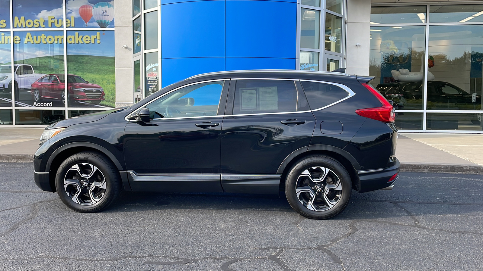 2017 Honda CR-V Touring 3