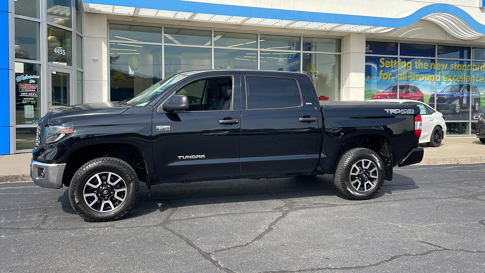 2021 Toyota Tundra 4WD SR5 3