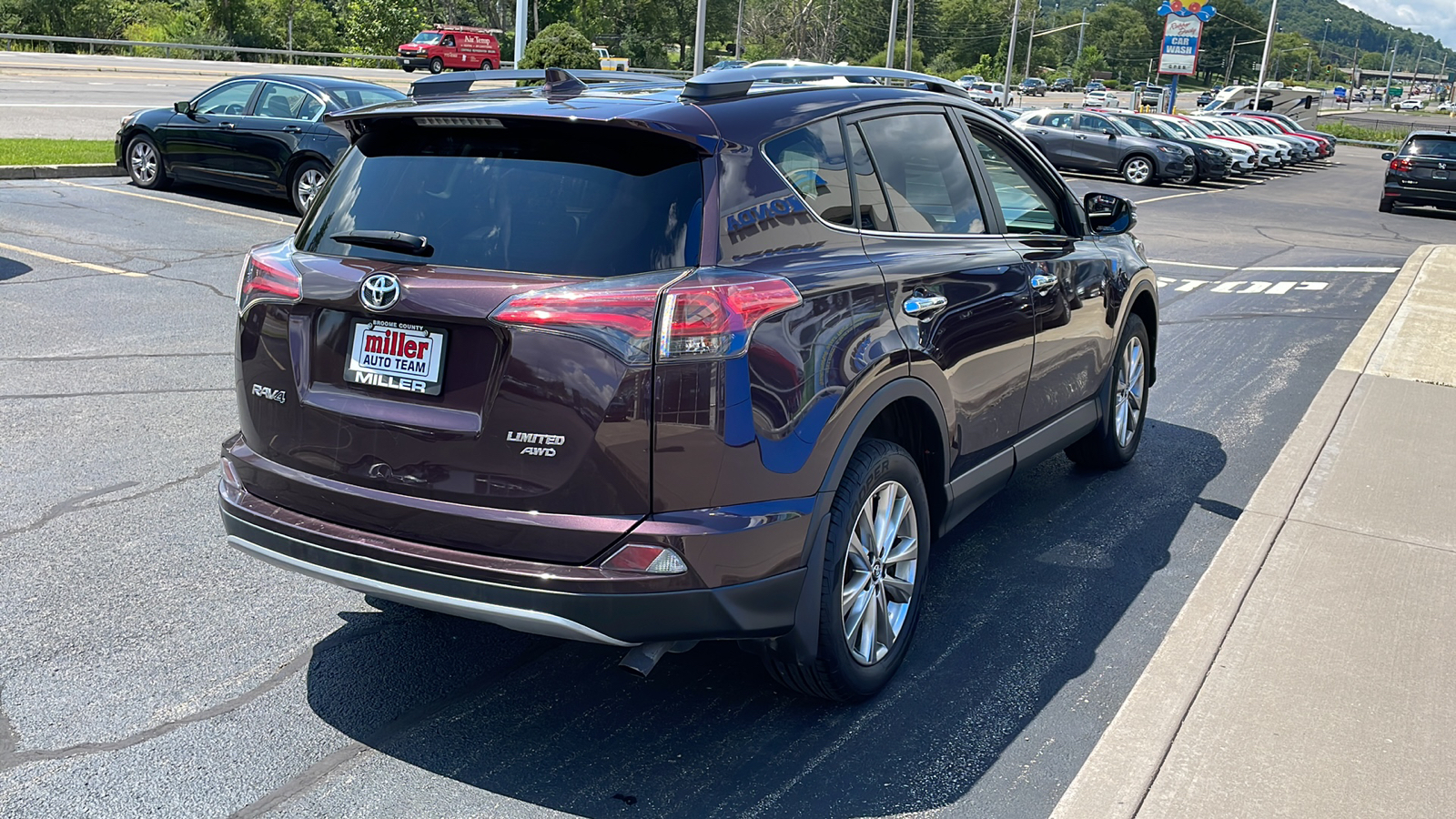 2017 Toyota RAV4 Limited 5