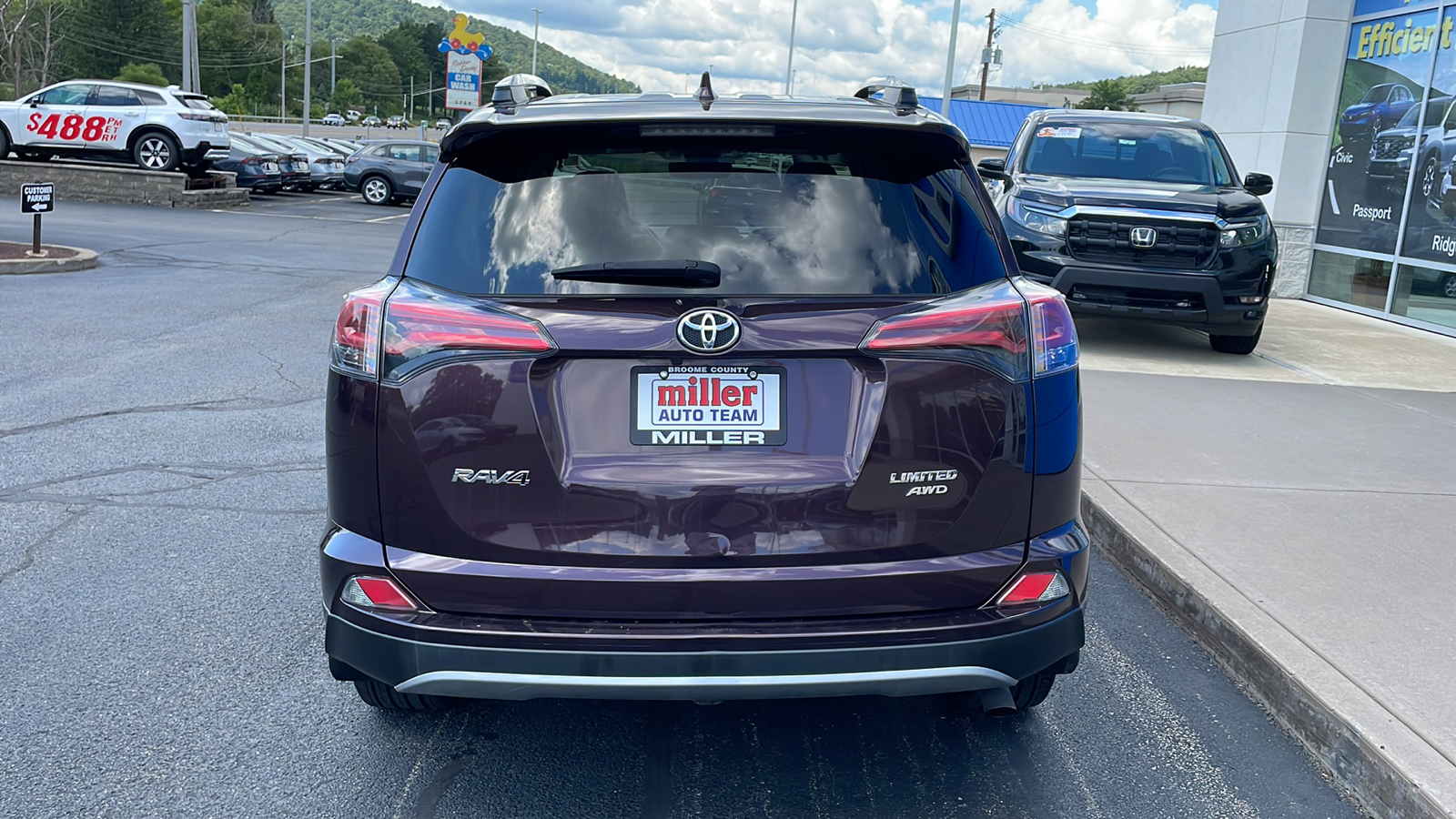 2017 Toyota RAV4 Limited 26