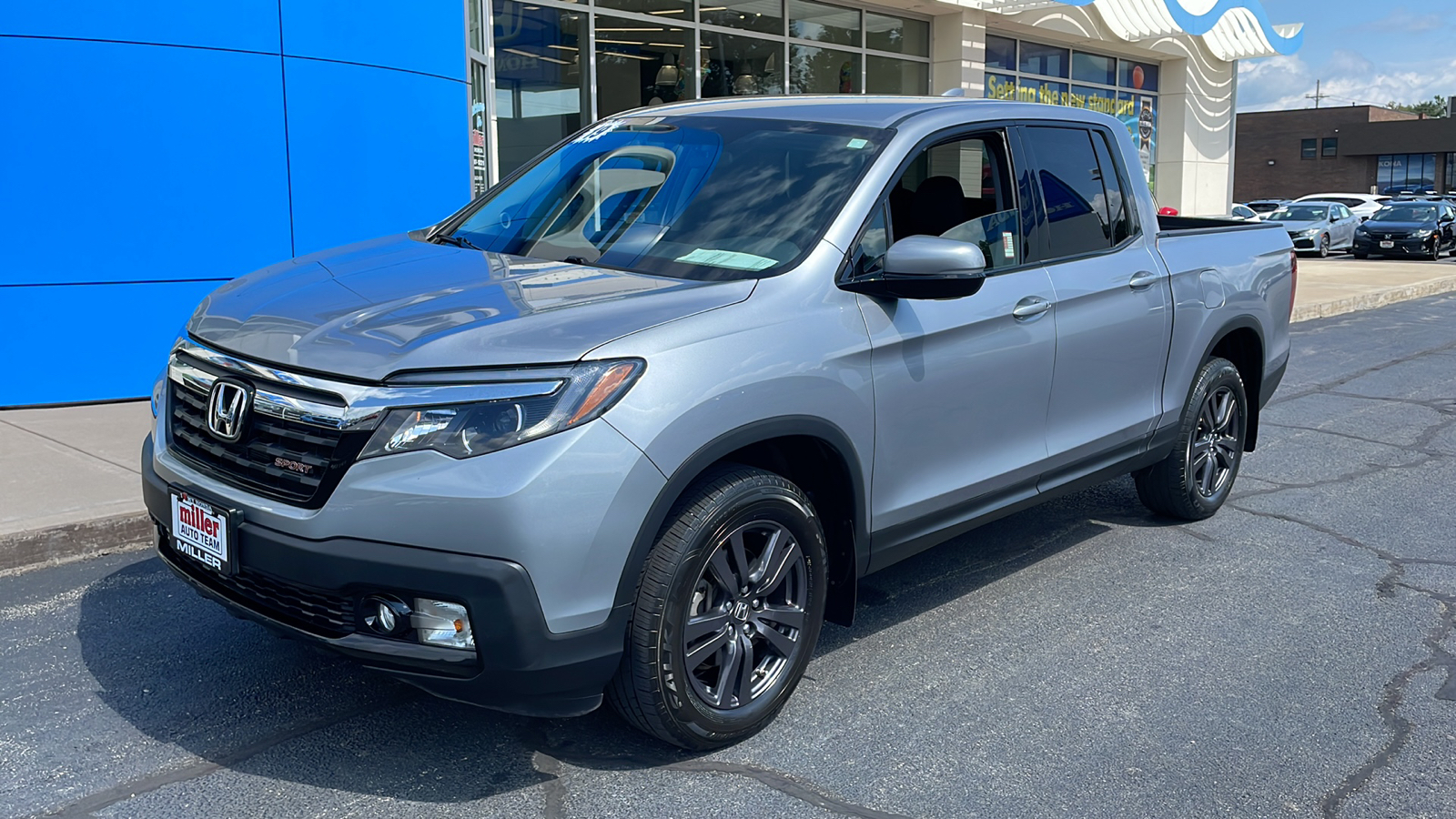 2019 Honda Ridgeline Sport 1