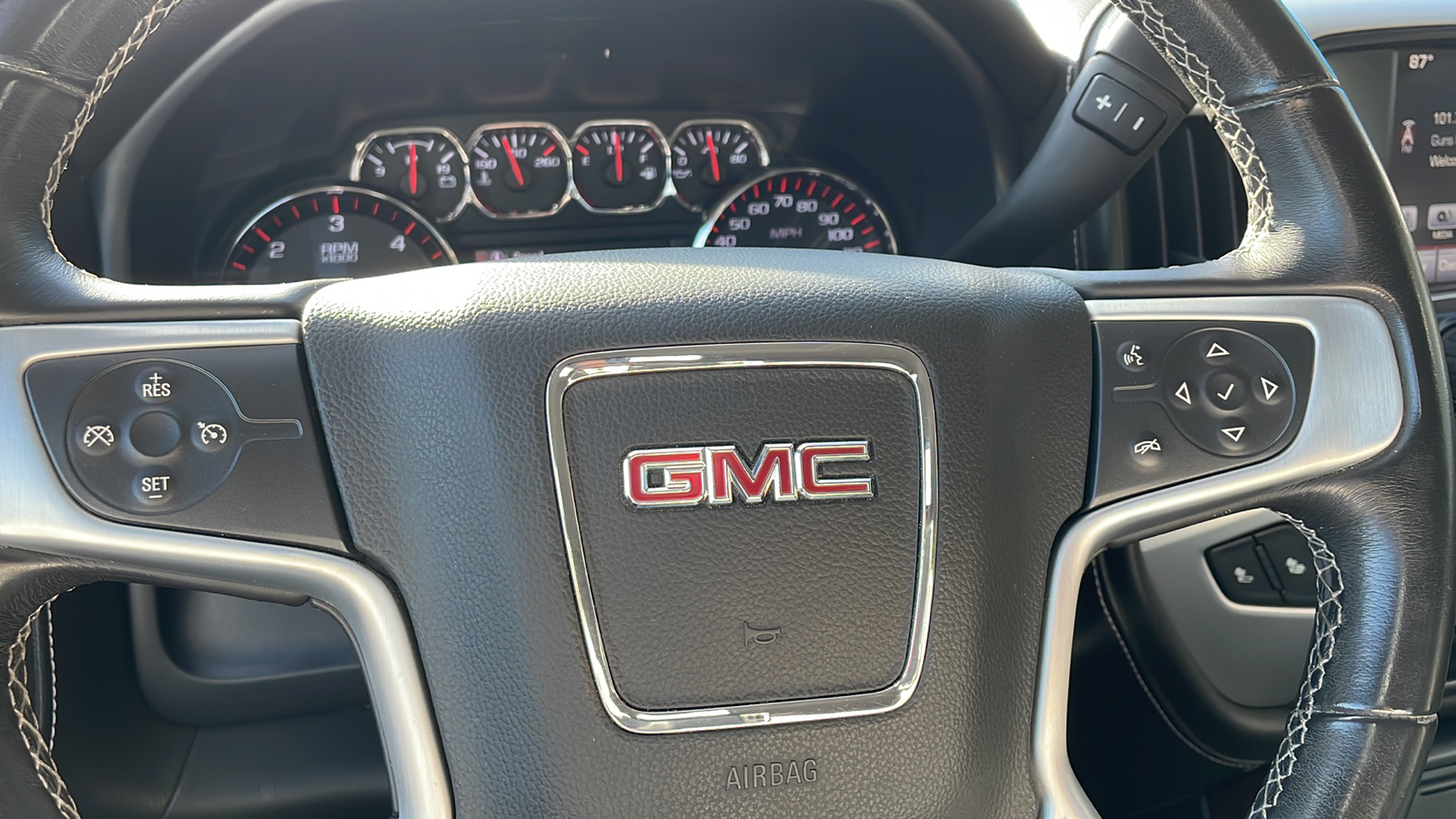 2016 GMC Sierra 1500 SLT 17