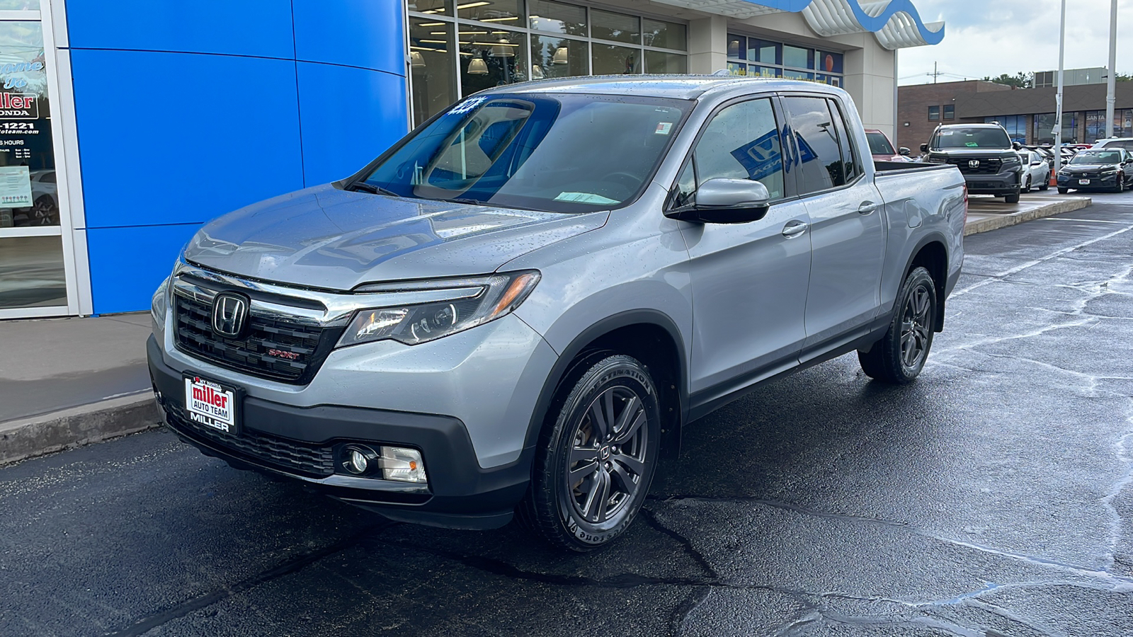 2020 Honda Ridgeline Sport 1