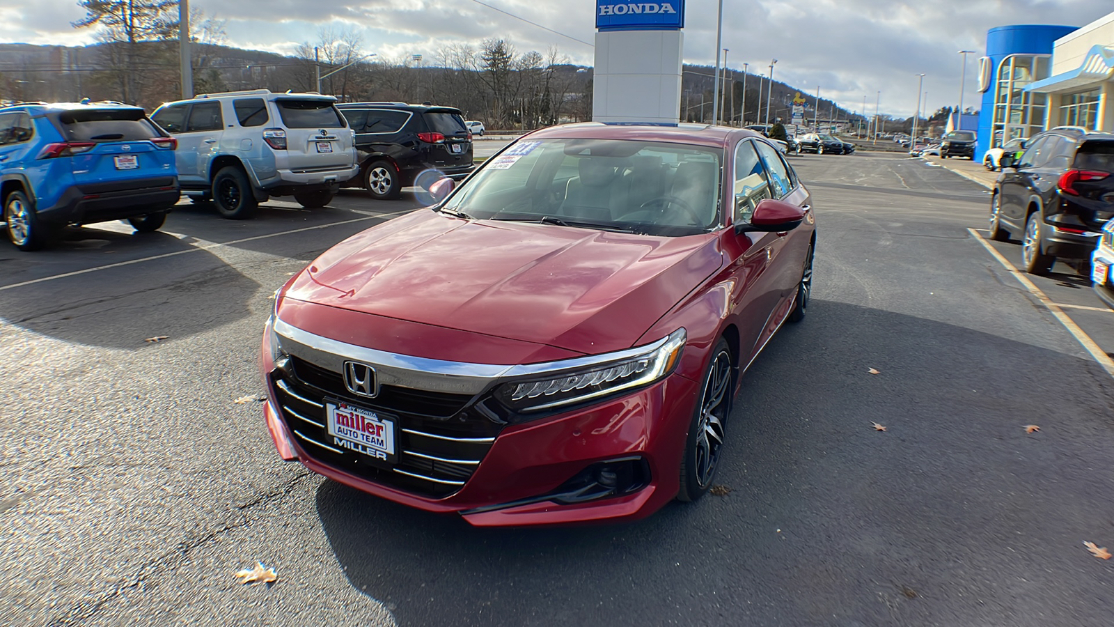 2021 Honda Accord Sedan Touring 1