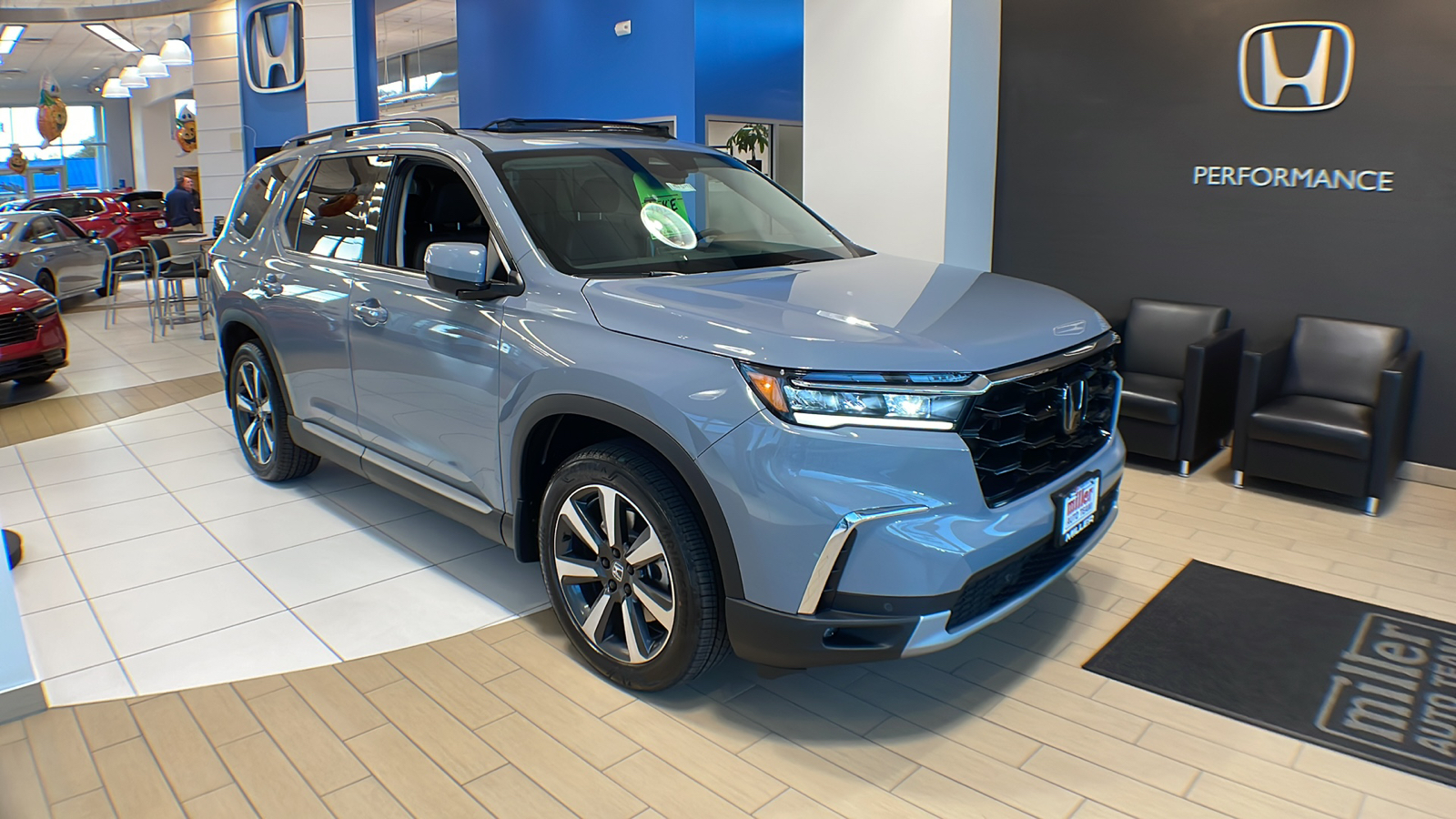 2025 Honda Pilot Touring 2