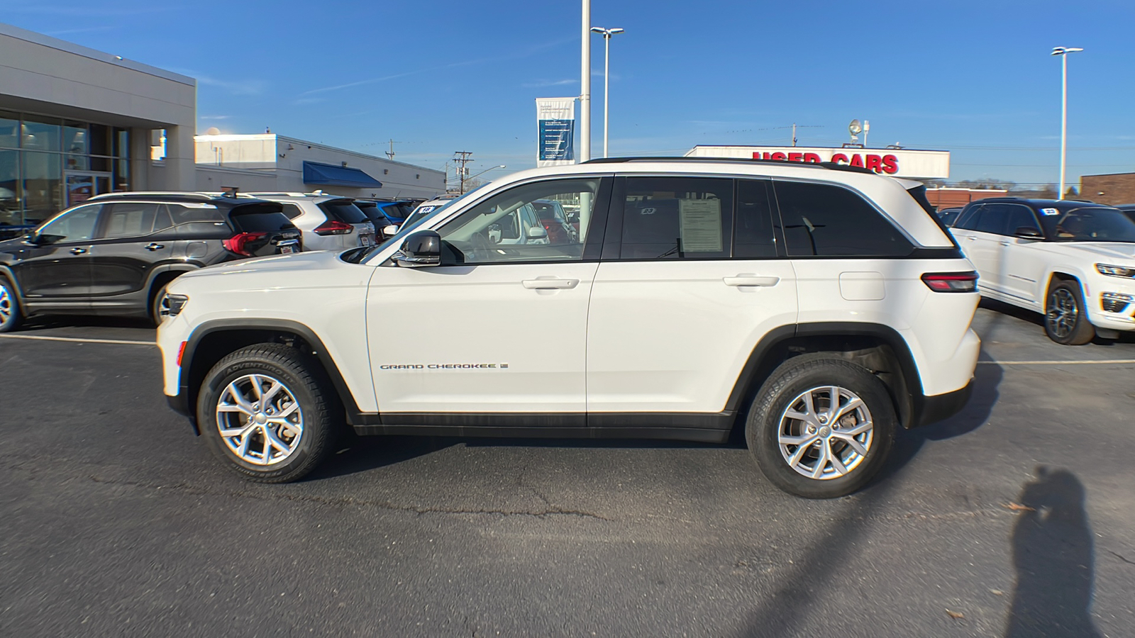 2022 Jeep Grand Cherokee Limited 3