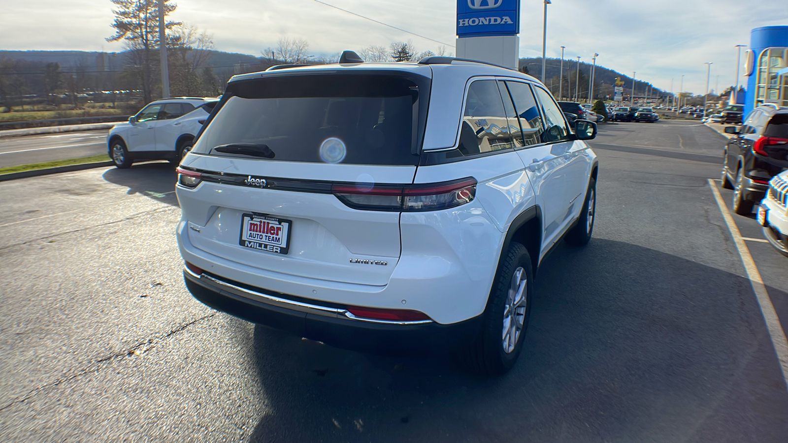 2022 Jeep Grand Cherokee Limited 5