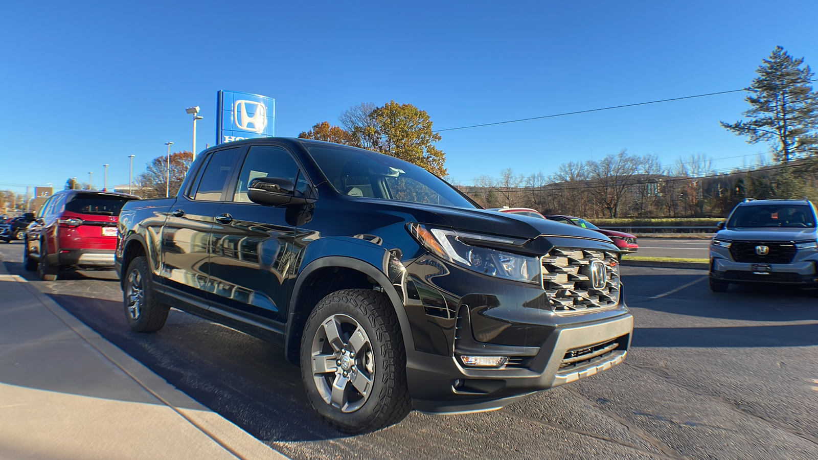 2025 Honda Ridgeline TrailSport 2