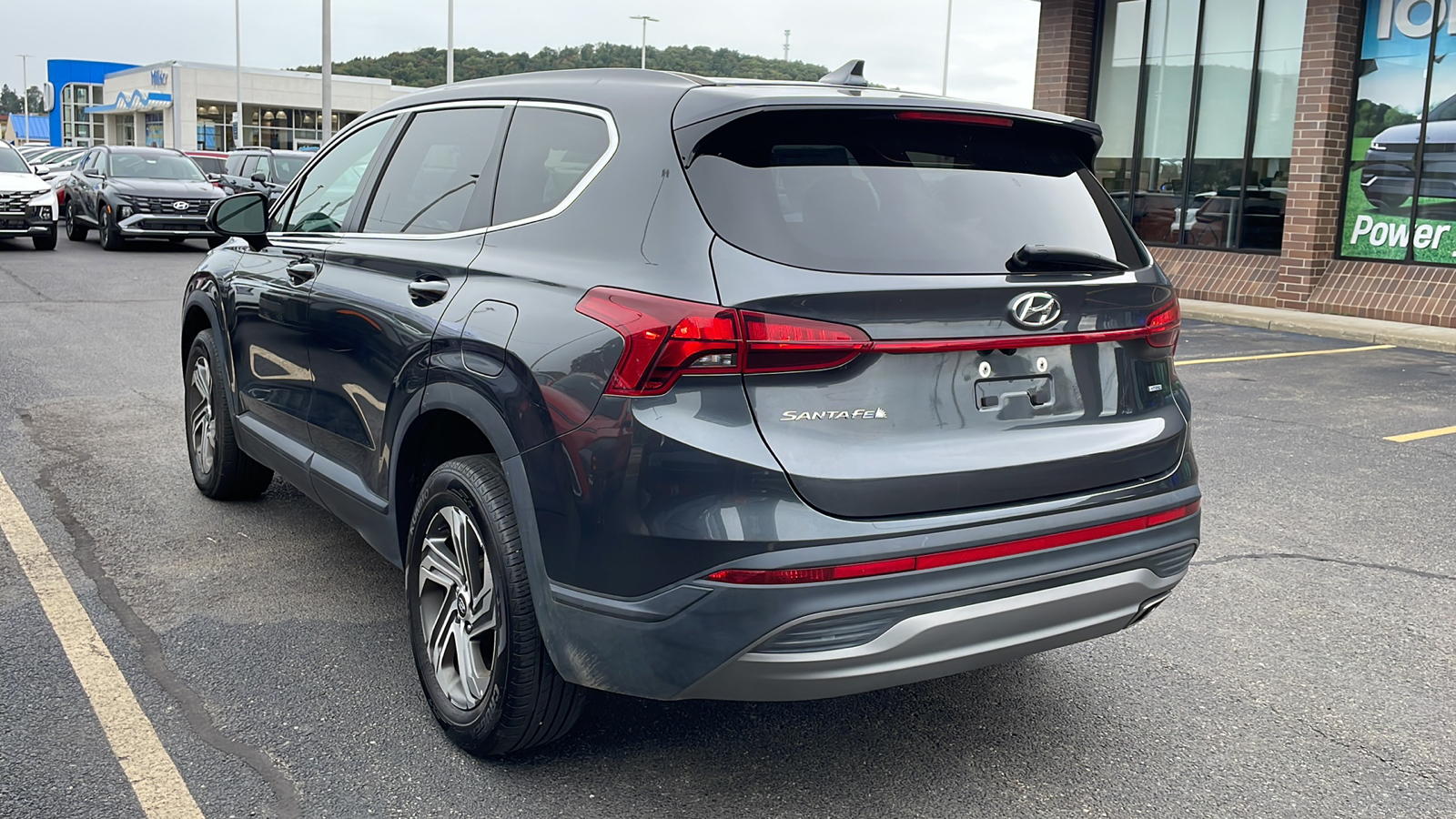 2023 Hyundai Santa Fe SE 5