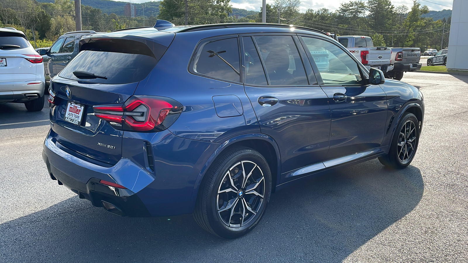 2023 BMW X3 xDrive30i 5