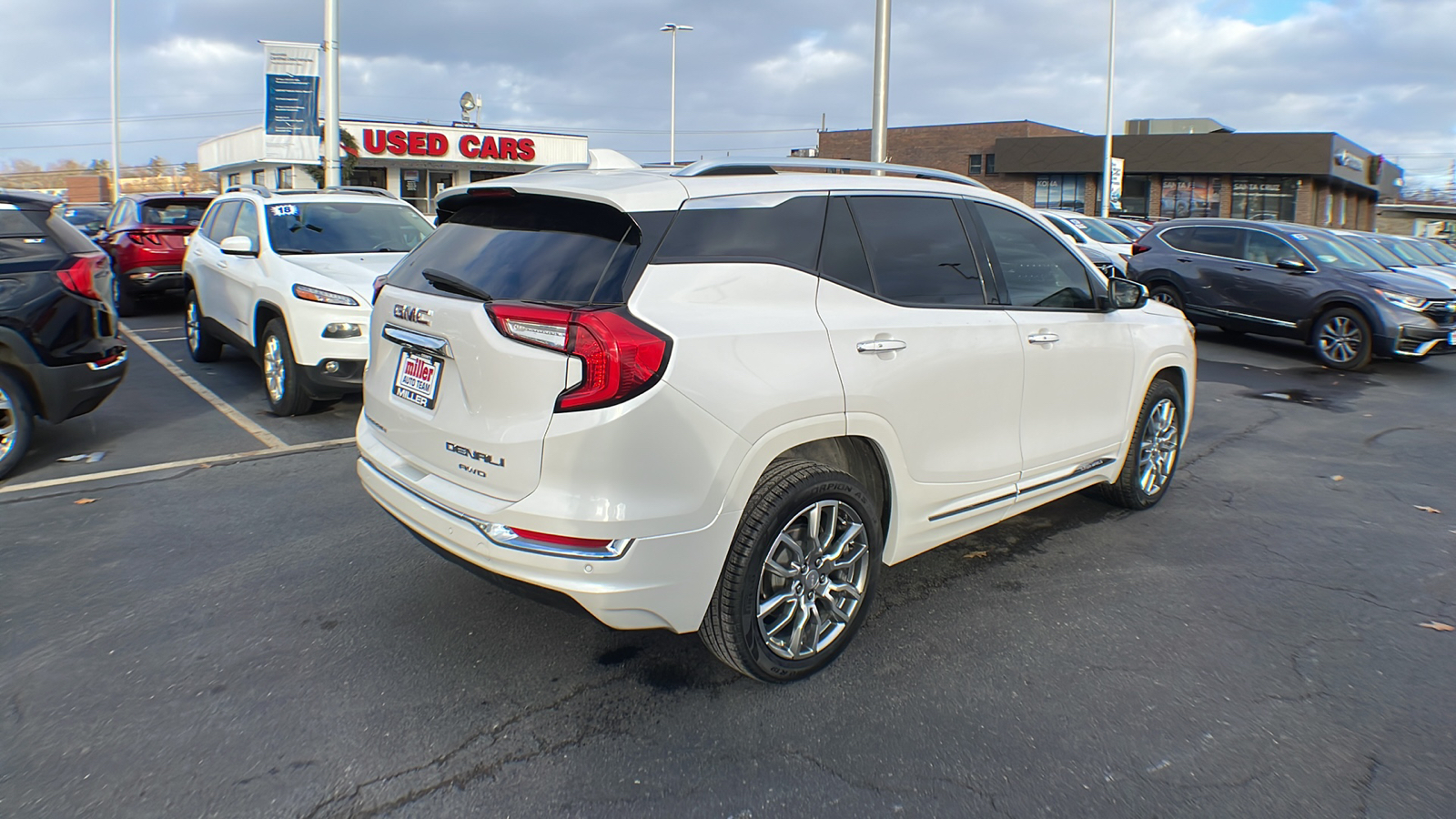 2022 GMC Terrain Denali 4