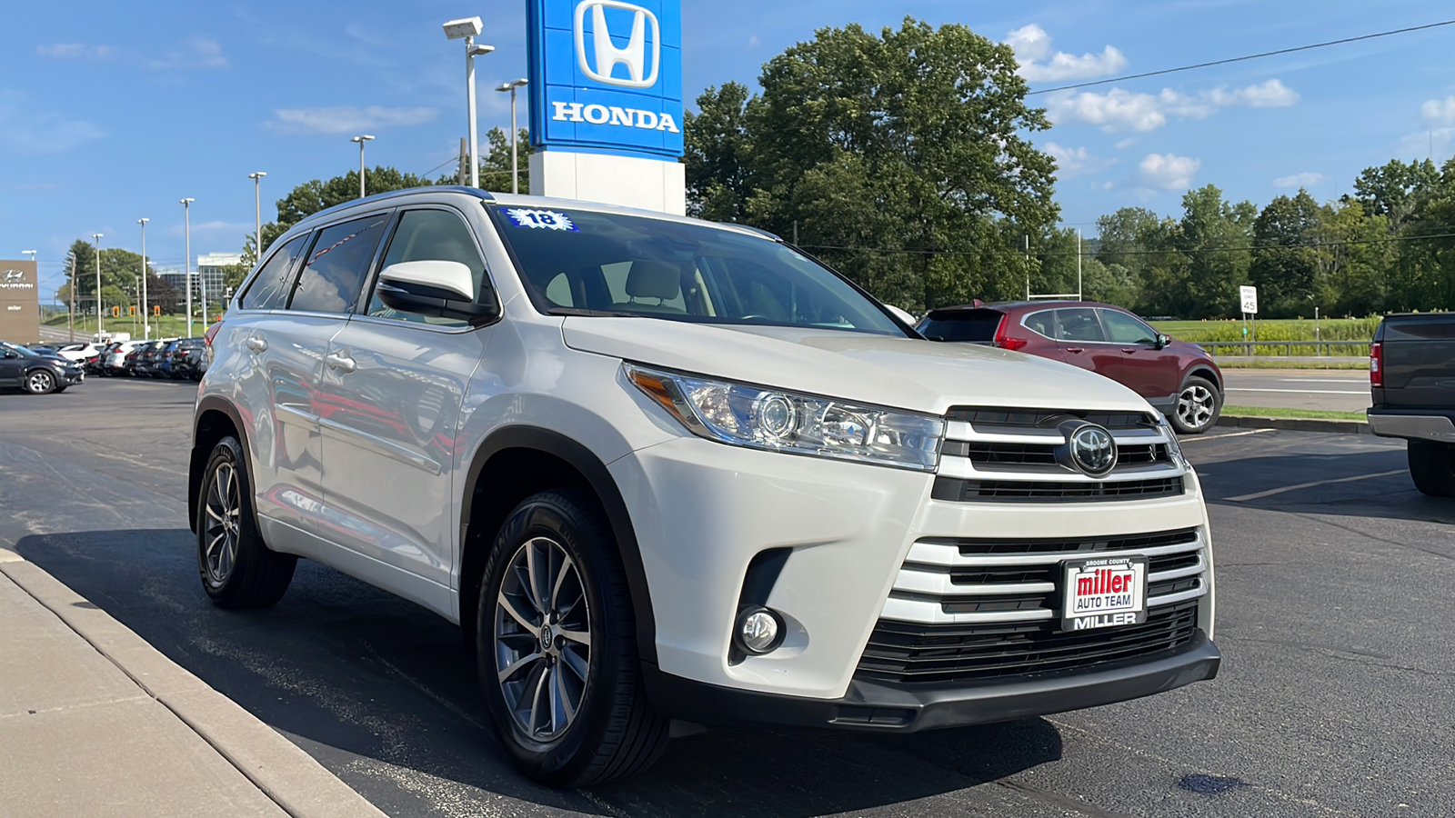 2018 Toyota Highlander XLE 2