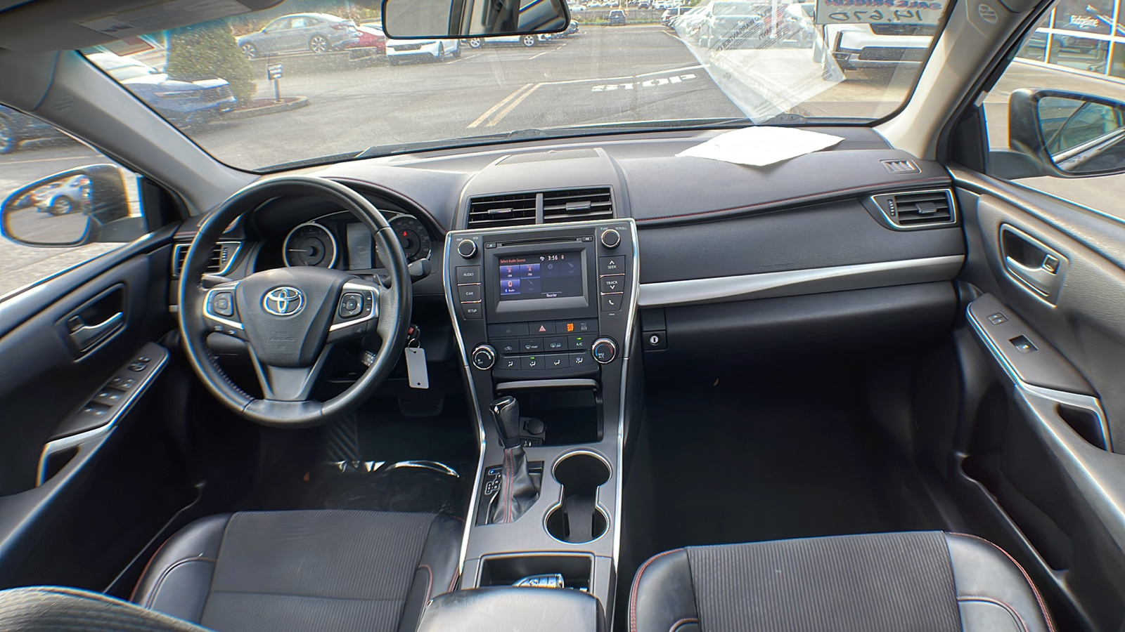 2017 Toyota Camry SE 7