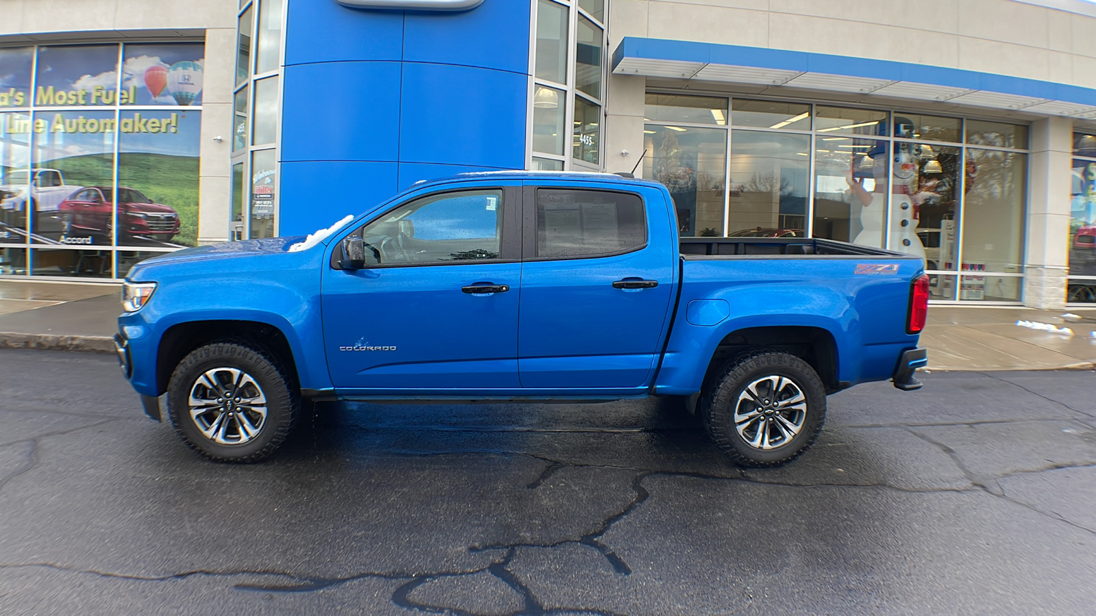 2022 Chevrolet Colorado 4WD Z71 3