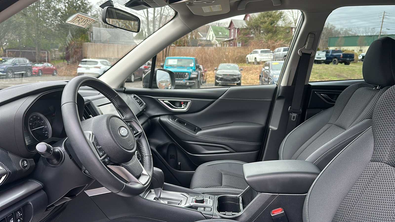 2022 Subaru Forester Premium 12