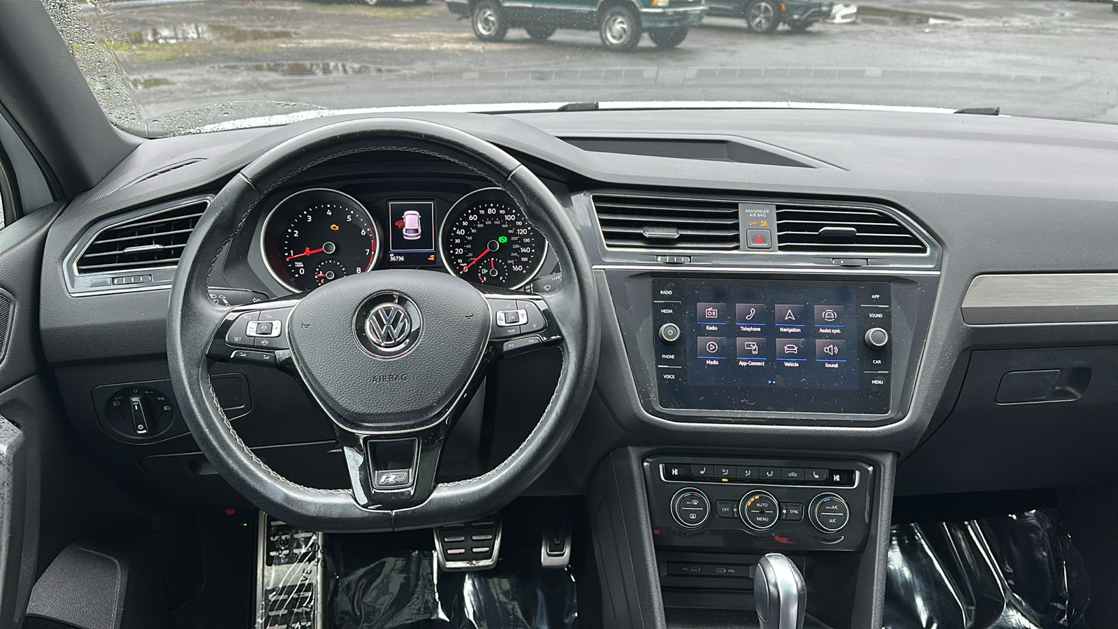 2021 Volkswagen Tiguan 2.0T SEL 26