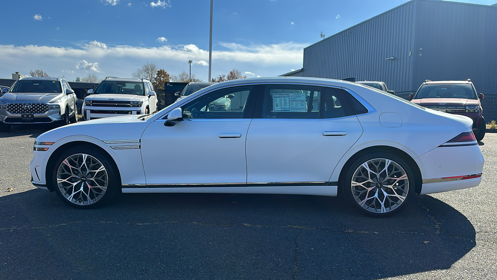 2023 Genesis G90 e-SC 6