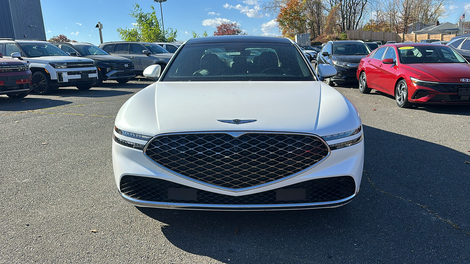 2023 Genesis G90 e-SC 8