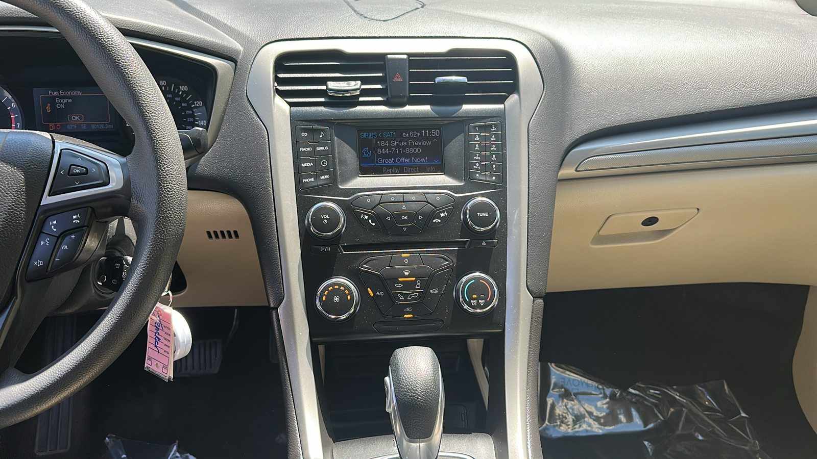 2013 Ford Fusion SE 18