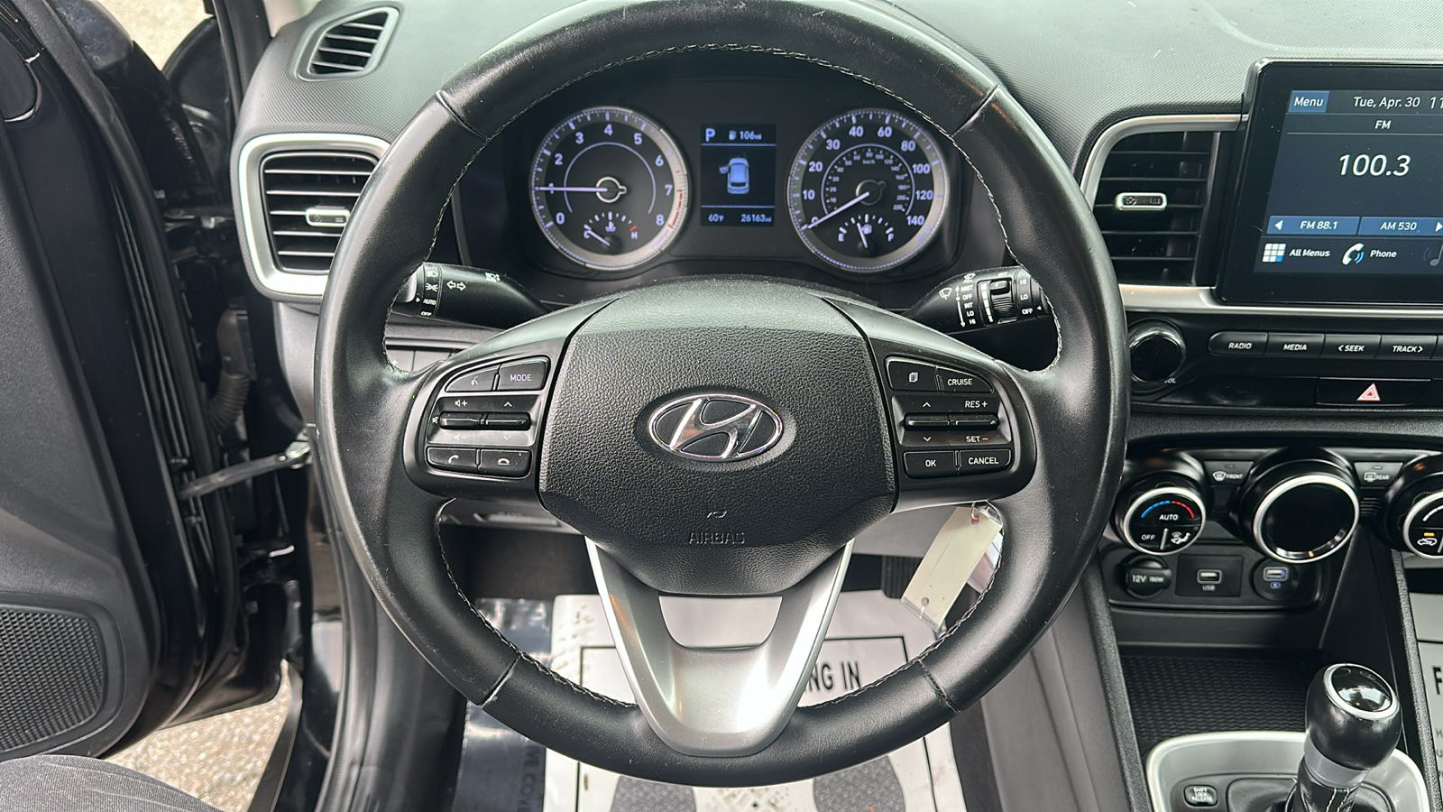 2021 Hyundai Venue SEL 11