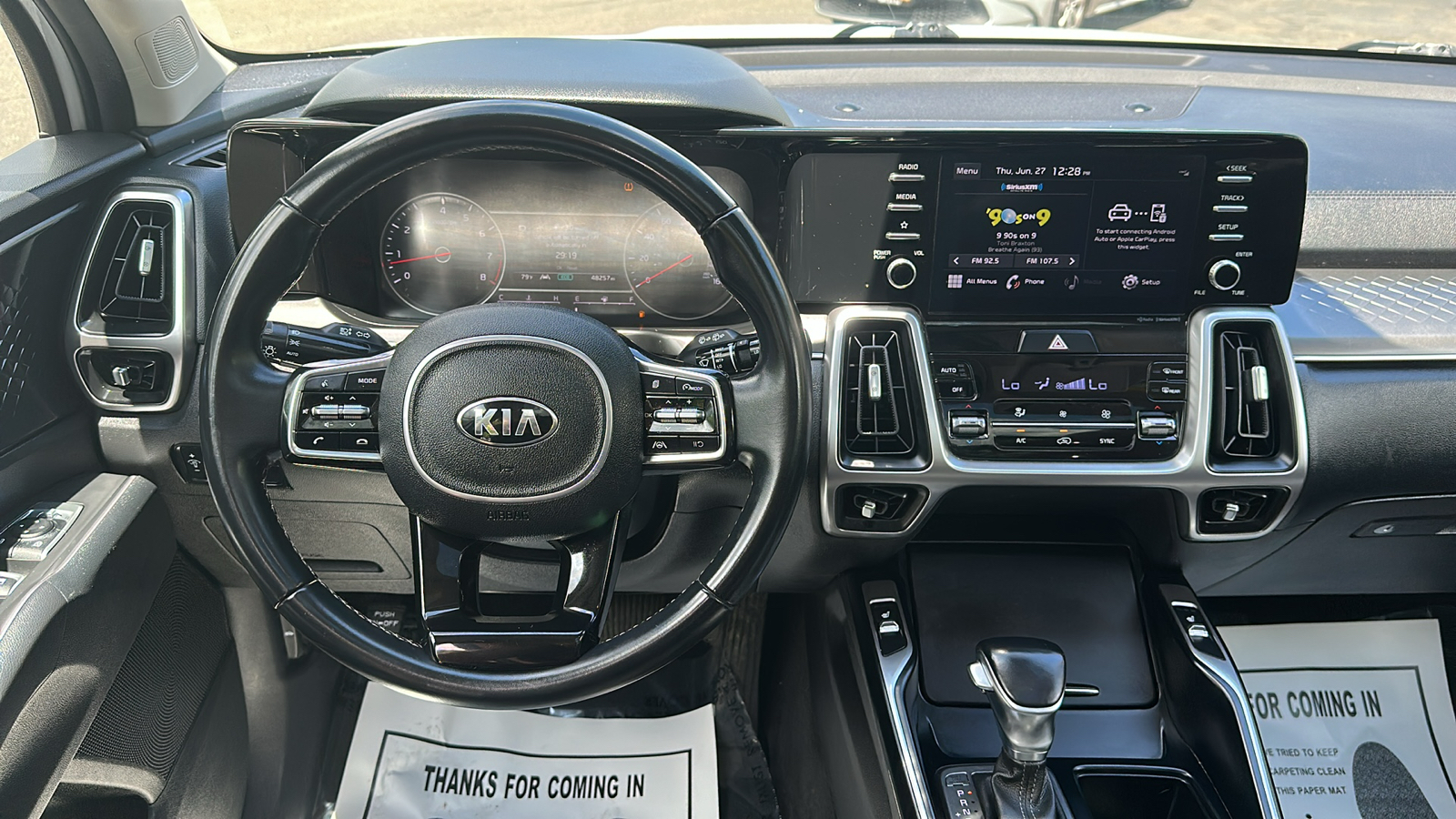 2021 Kia Sorento S 26