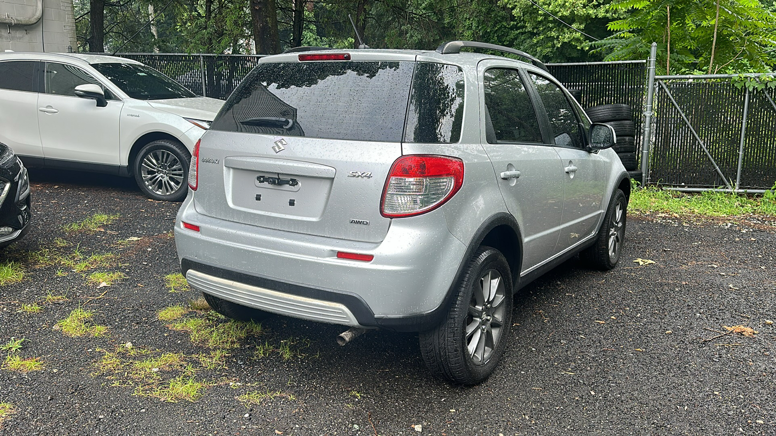 2007 Suzuki SX4 Crossover Base 3