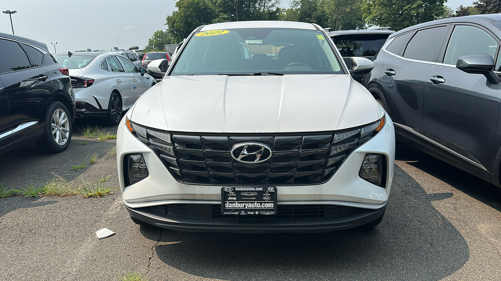 2022 Hyundai Tucson SE 2