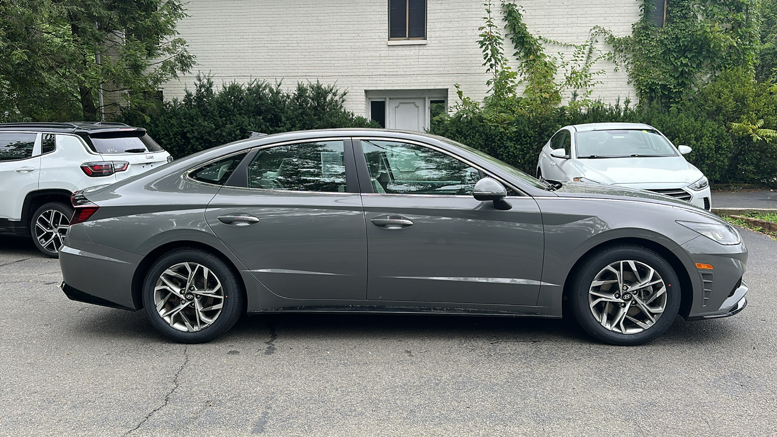 2022 Hyundai Sonata SEL 2