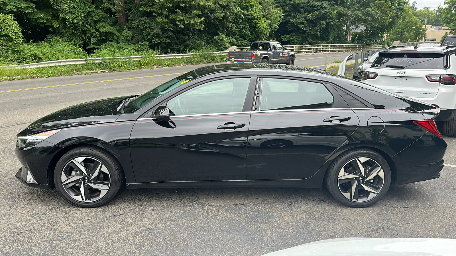 2023 Hyundai Elantra Hybrid Limited 6