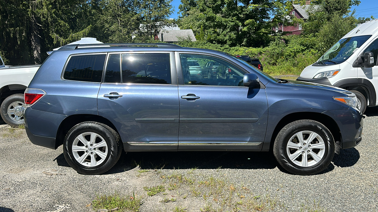 2013 Toyota Highlander SE 2