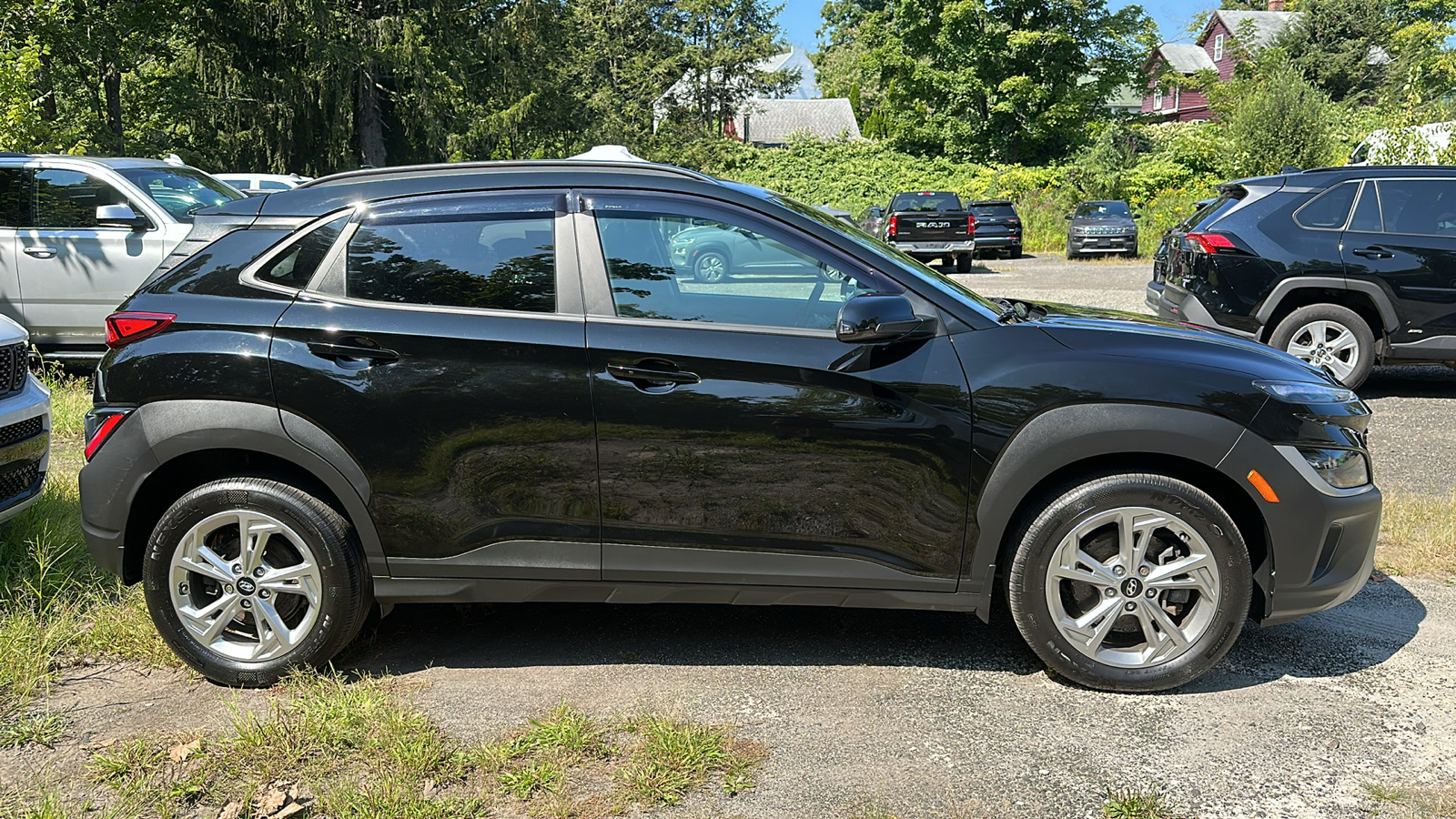 2022 Hyundai Kona SEL 2