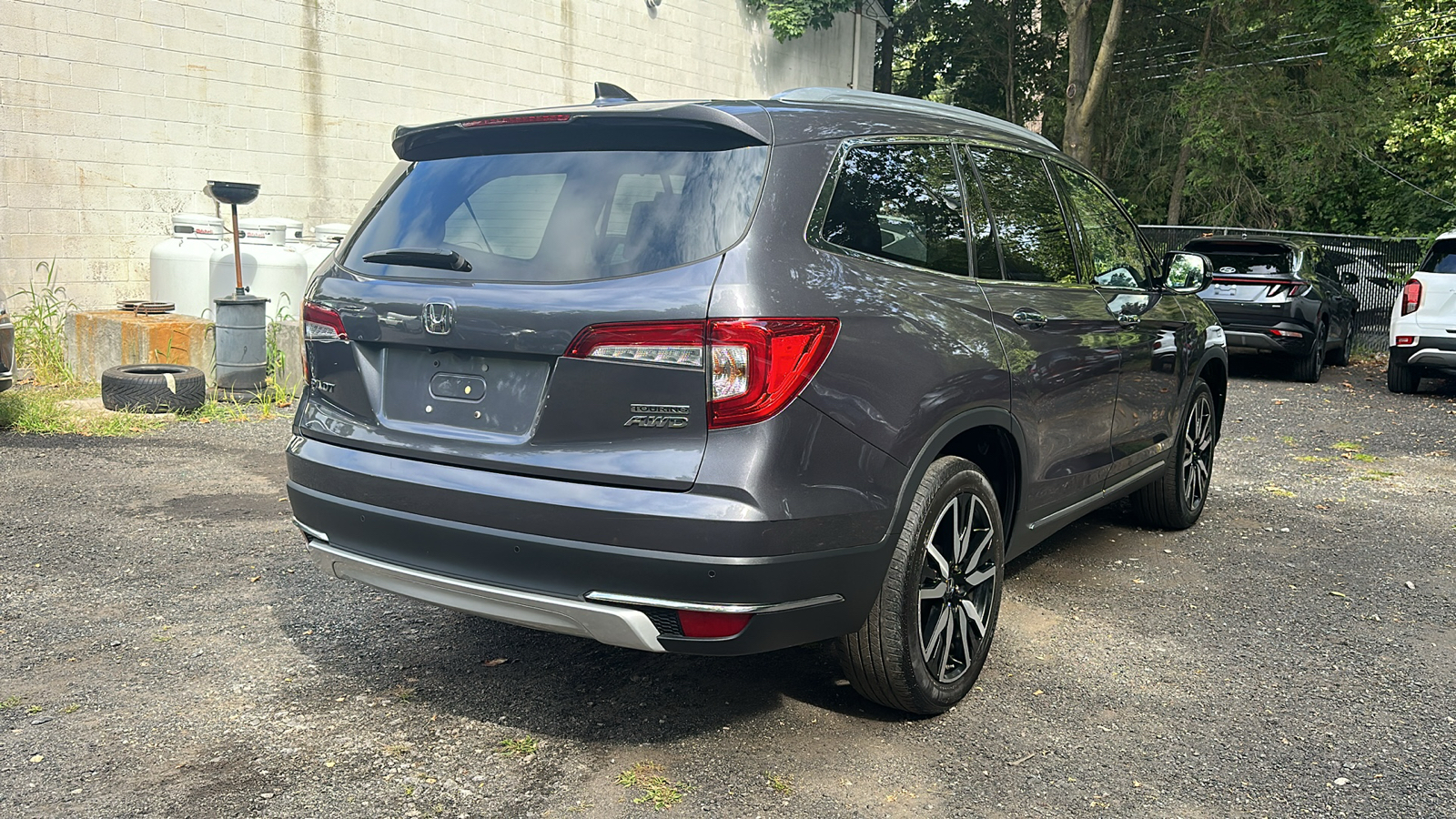 2021 Honda Pilot Touring 8-Passenger 3