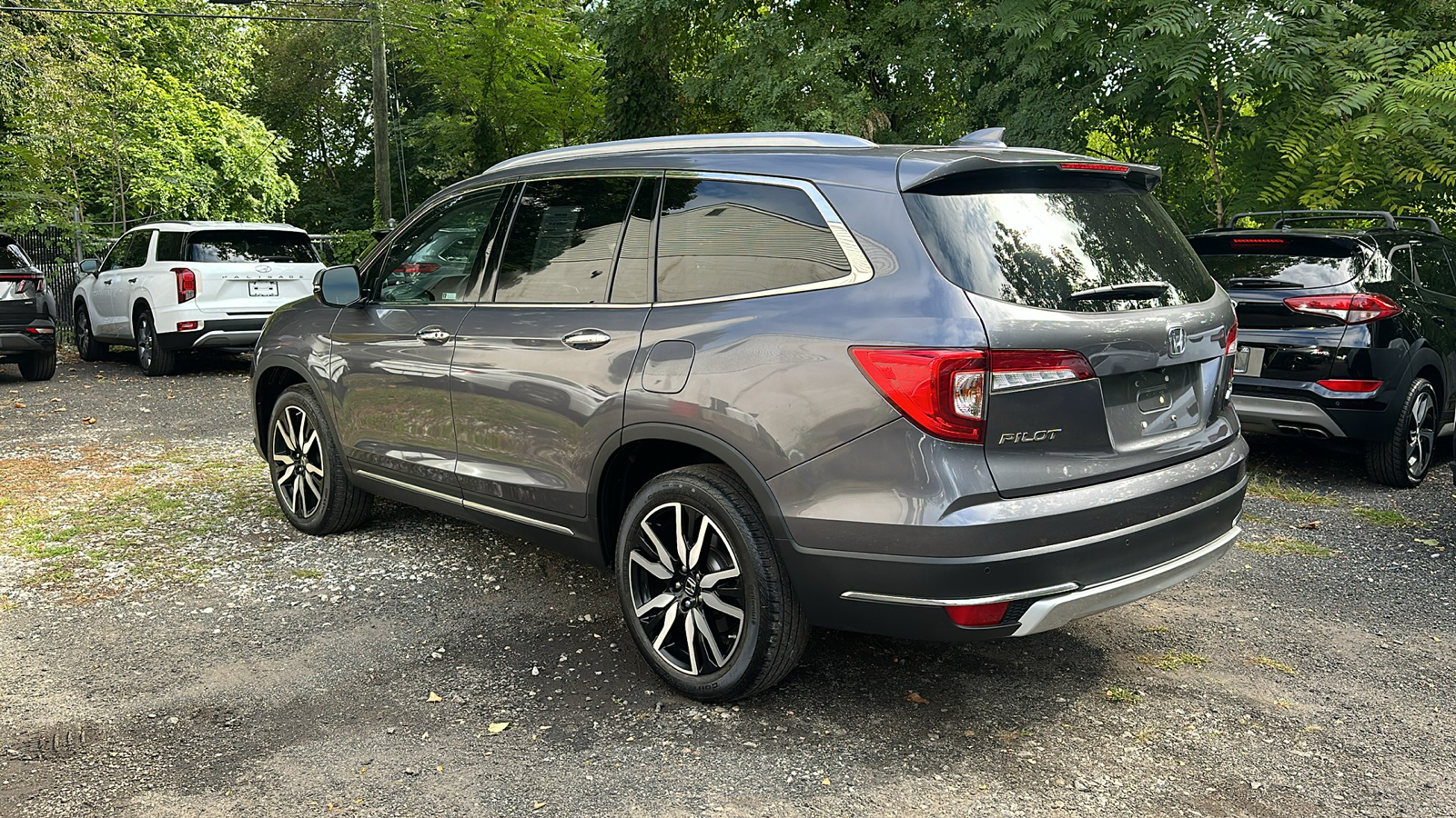 2021 Honda Pilot Touring 8-Passenger 5