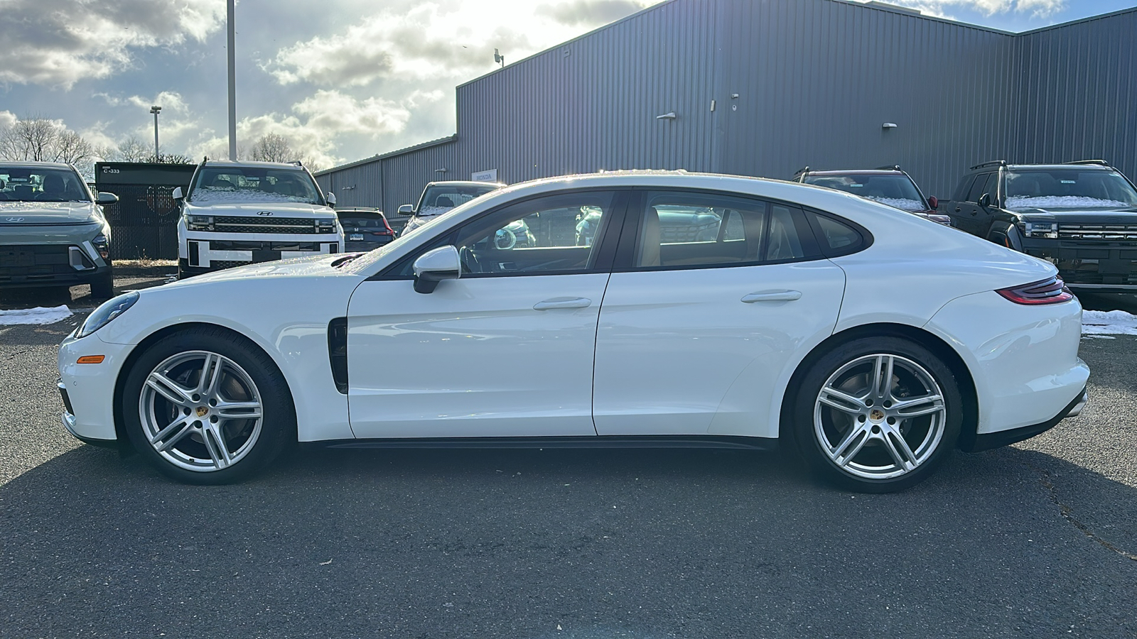 2020 Porsche Panamera 4 6