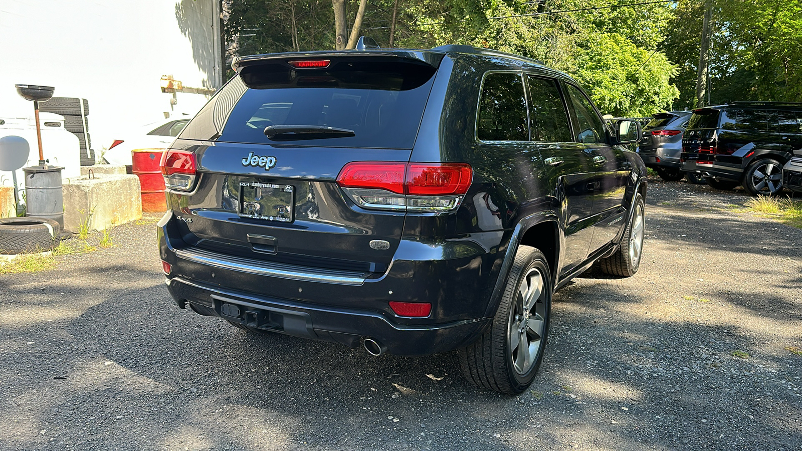 2016 Jeep Grand Cherokee Overland 3