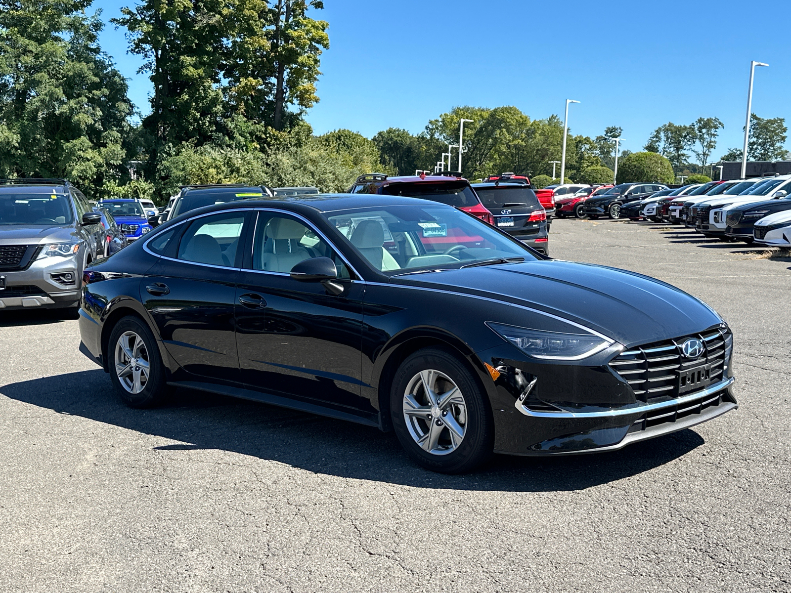 2023 Hyundai Sonata SE 1