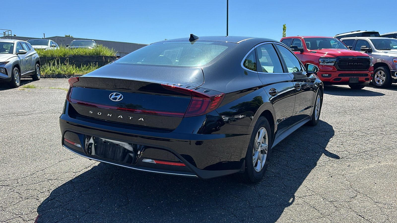 2023 Hyundai Sonata SE 3