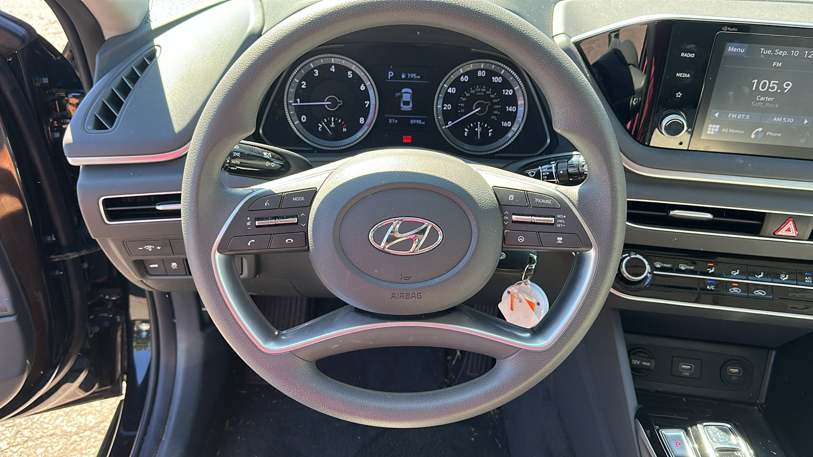 2023 Hyundai Sonata SE 13