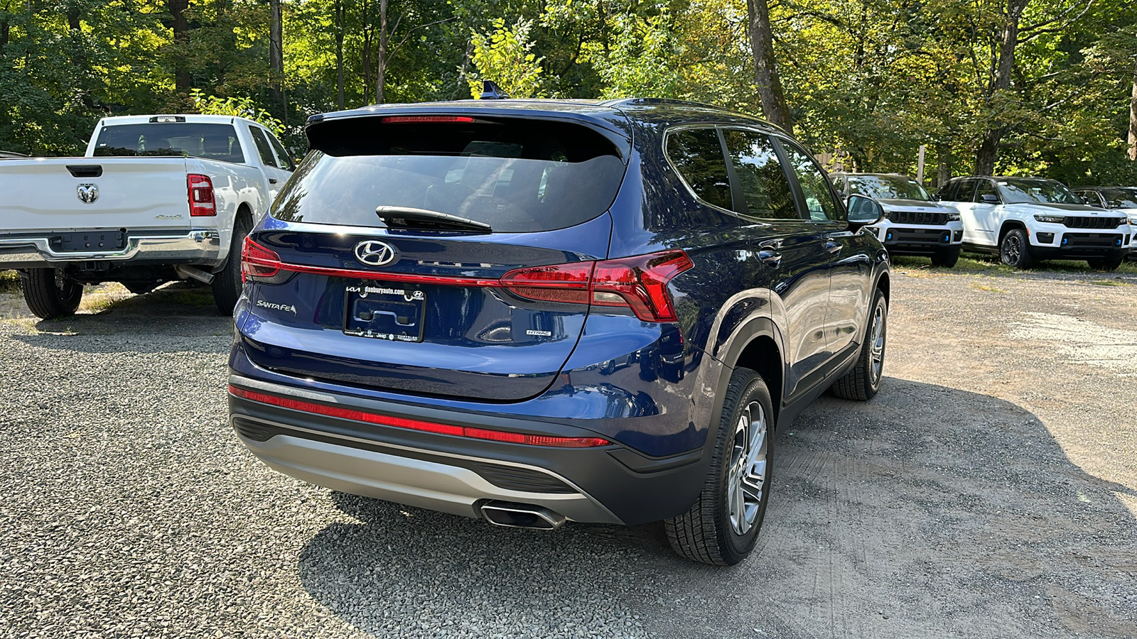 2022 Hyundai Santa Fe SE 3