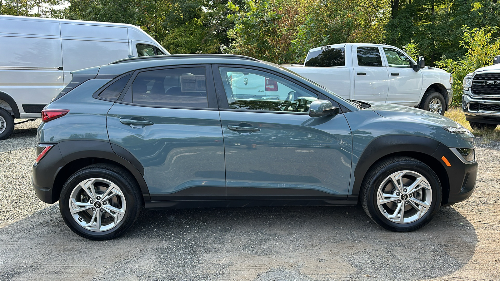 2022 Hyundai Kona SEL 2