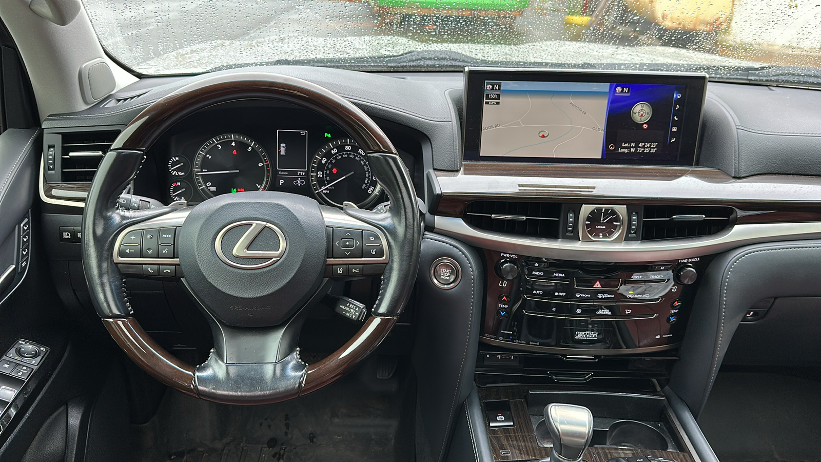 2019 Lexus LX LX 570 26