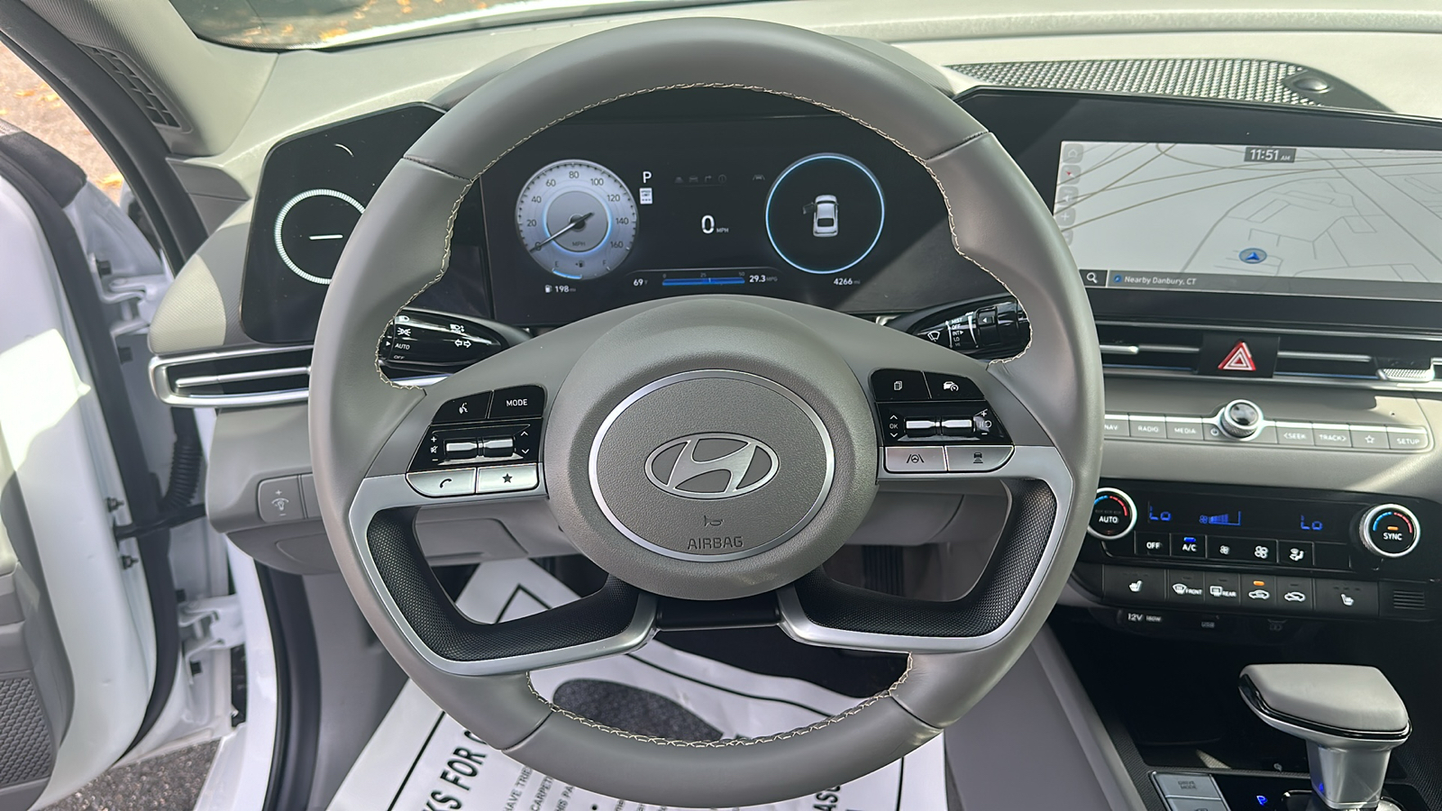 2024 Hyundai Elantra SEL 13