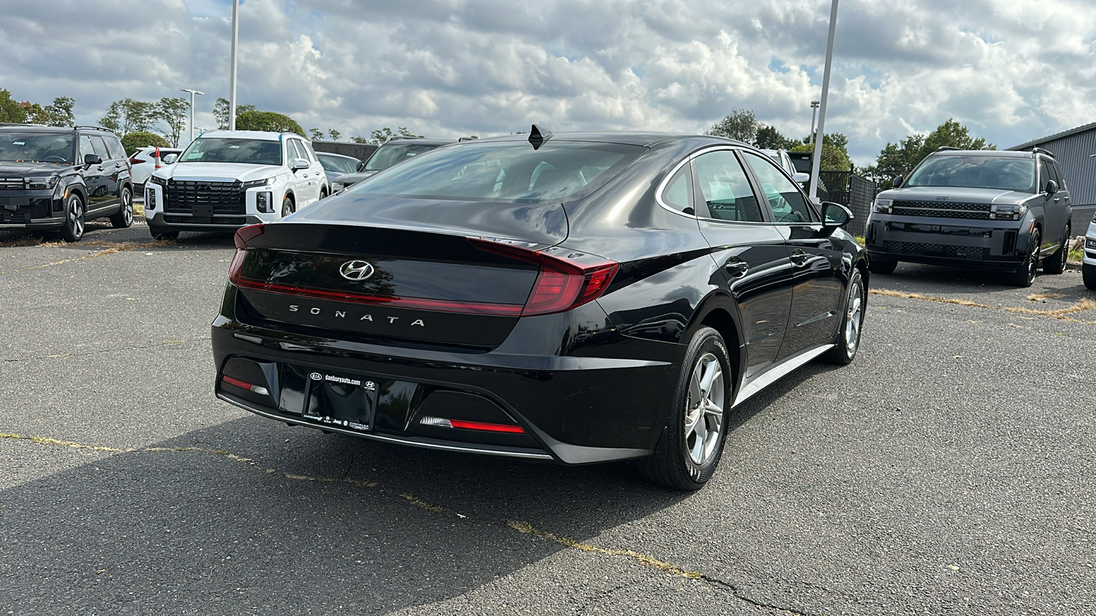 2023 Hyundai Sonata SE 3