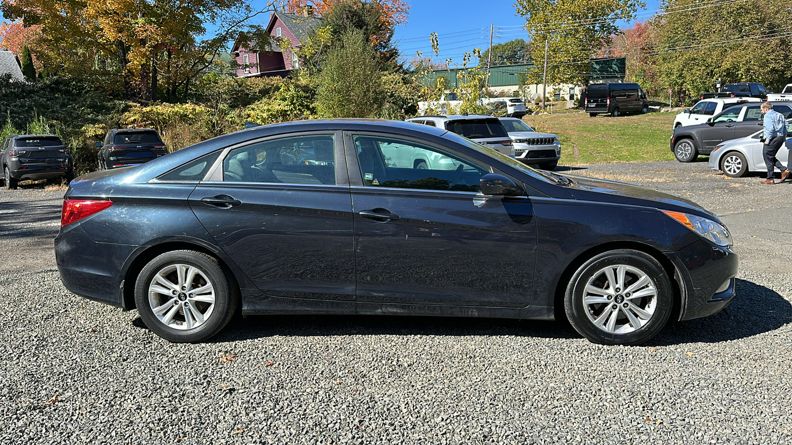 2013 Hyundai SONATA GLS 2