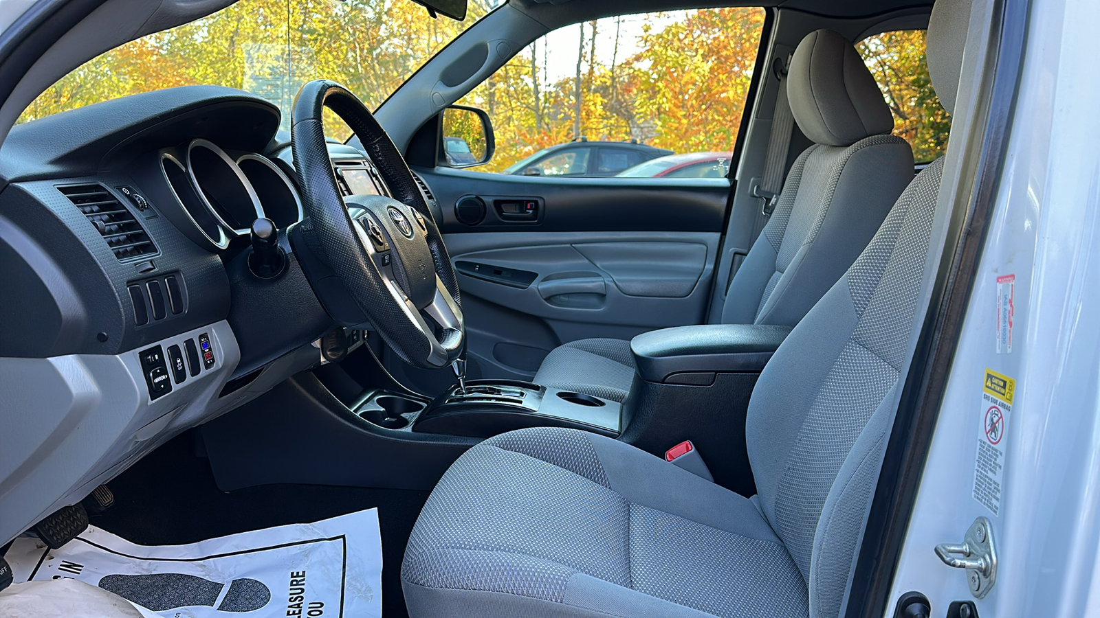 2015 Toyota Tacoma PreRunner 12