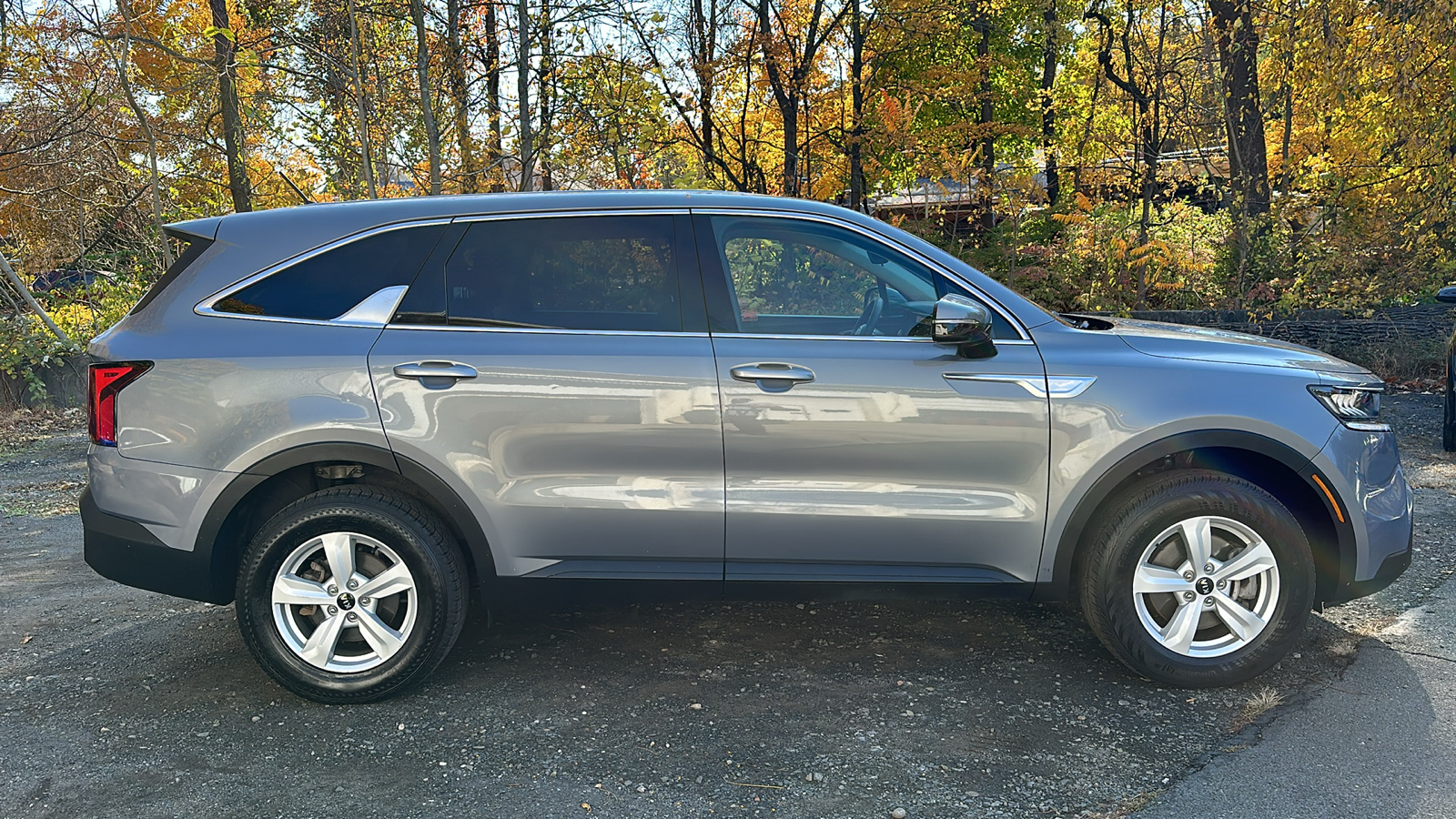 2021 Kia Sorento LX 2