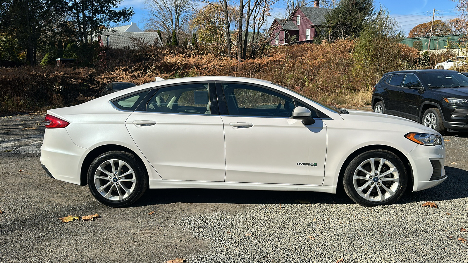 2019 Ford Fusion Hybrid SE 2