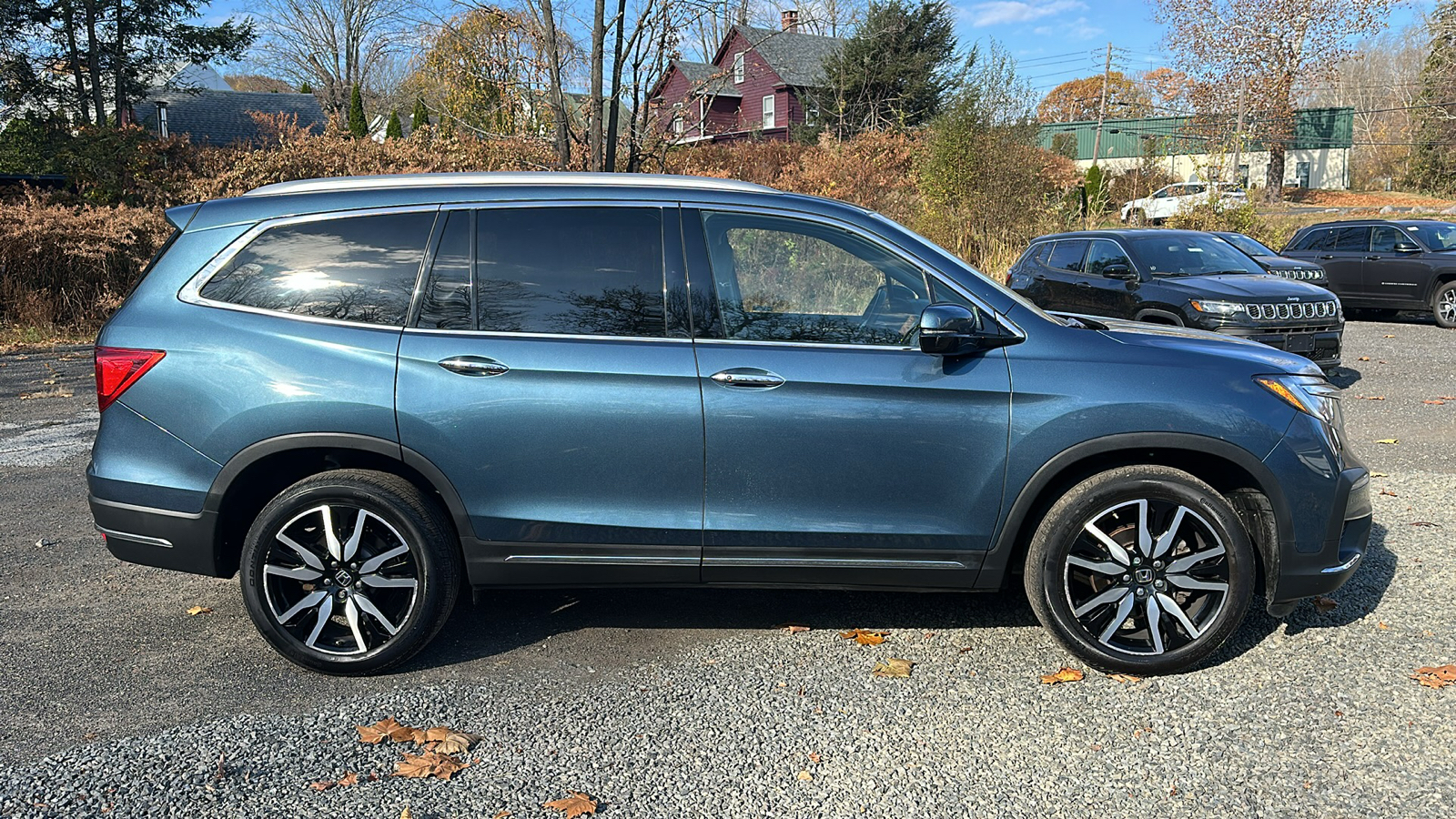 2021 Honda Pilot Touring 7-Passenger 2