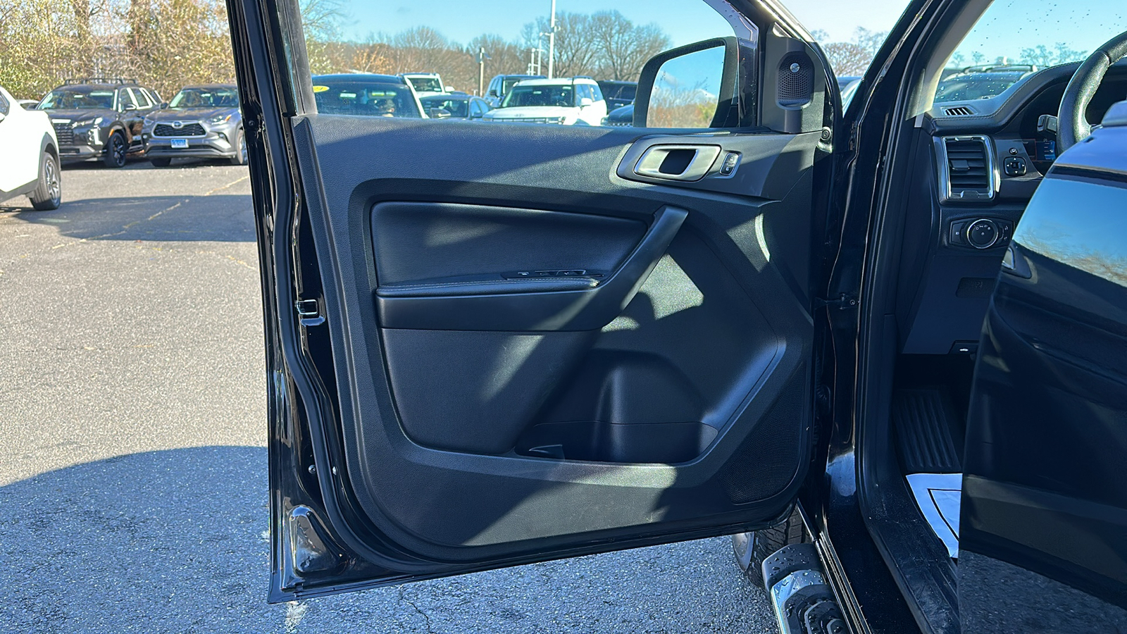 2019 Ford Ranger LARIAT 4WD SuperCrew 5 Box 11